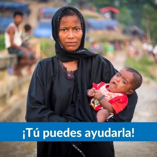 Mujer rohingya con su hijo